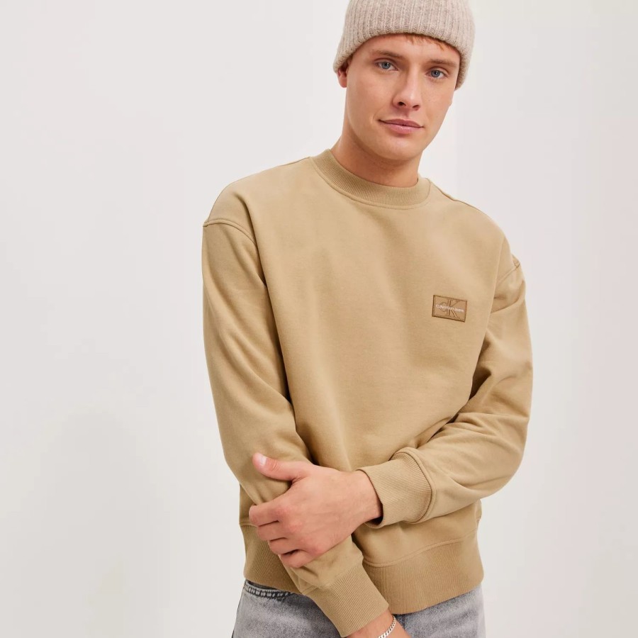 Toj Calvin Klein Jeans | Shrunken Badge Crew Neck Travertine