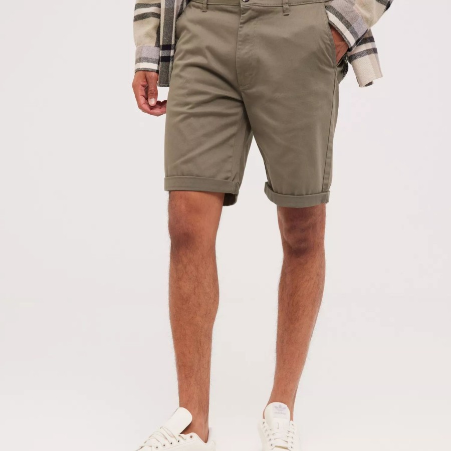 Toj Solid | 7193106, Shorts - Rockcliffe Vetiver