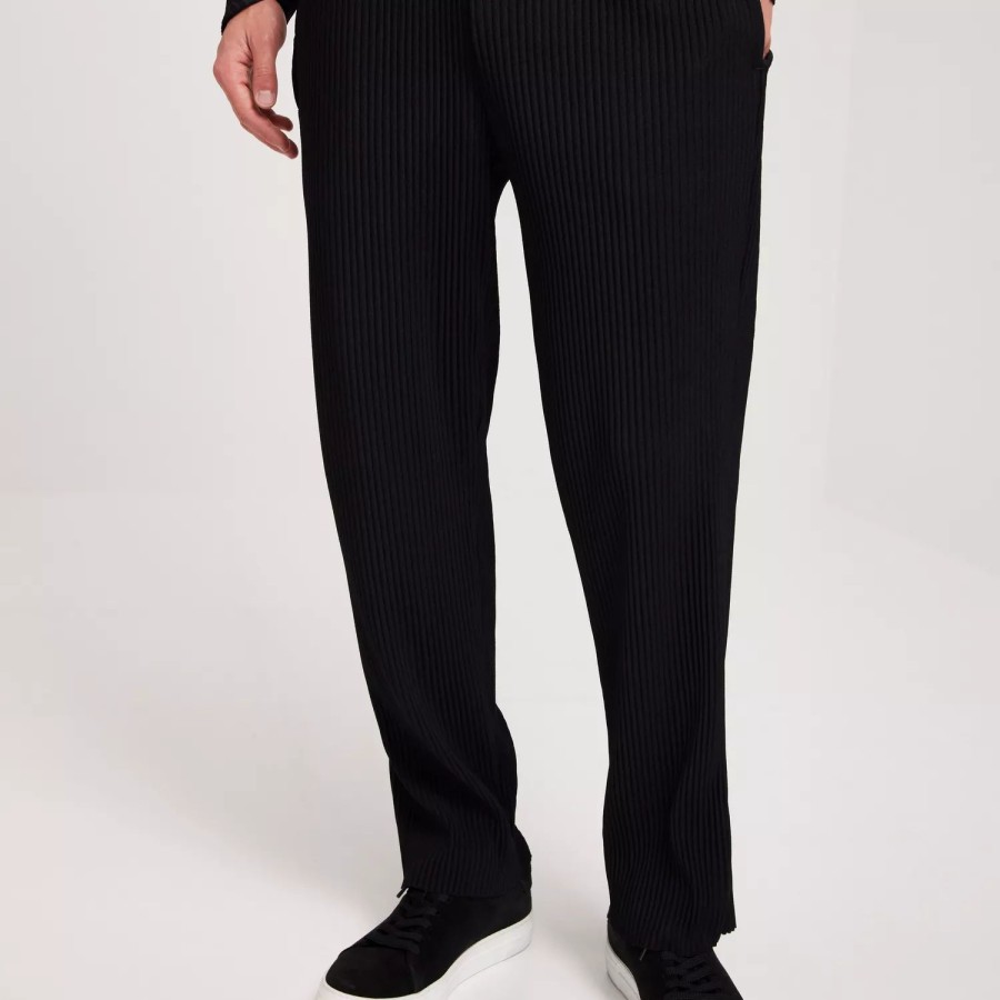 Toj Only & Sons | Onsace Tape Asher Pleated Pants Black