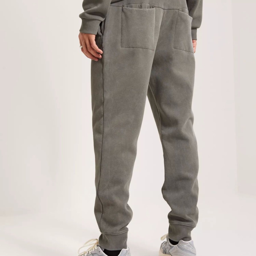 Toj Bj枚rn Borg | Sthlm Tapered Pants Sage