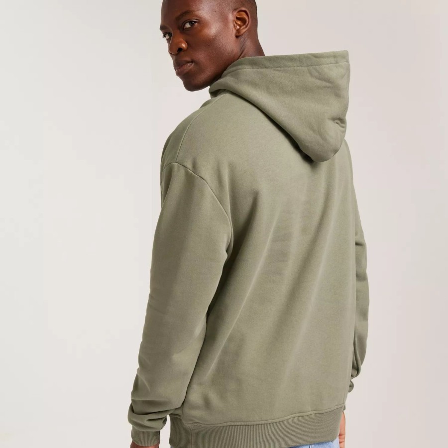 Toj Que Sera Sera | Virgil Hoodie Vetiver