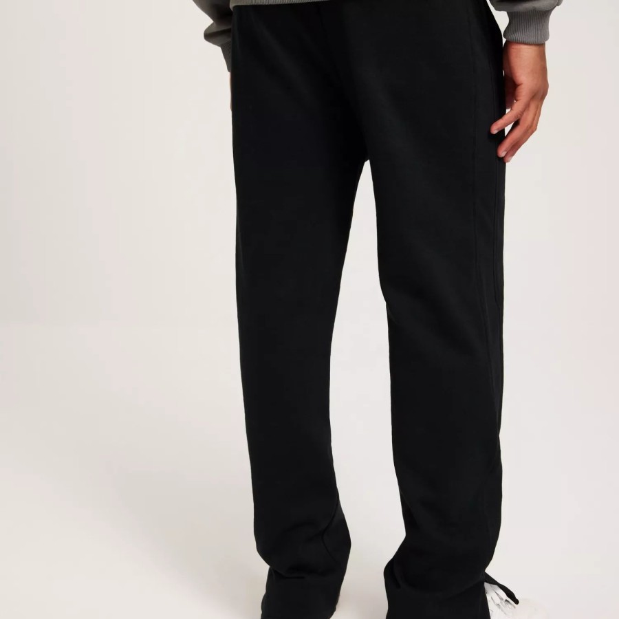 Toj 9N1M SENSE. | Sense Sweatpants Black