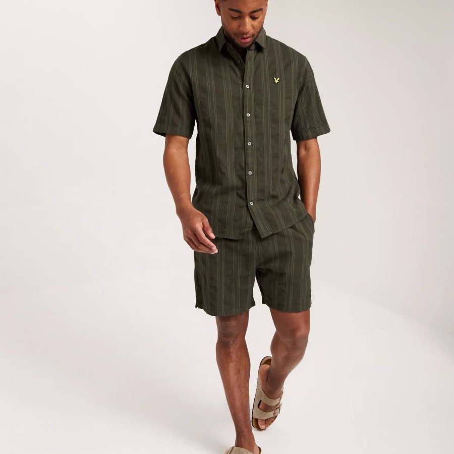 Toj Lyle & Scott | Barre Short Olive