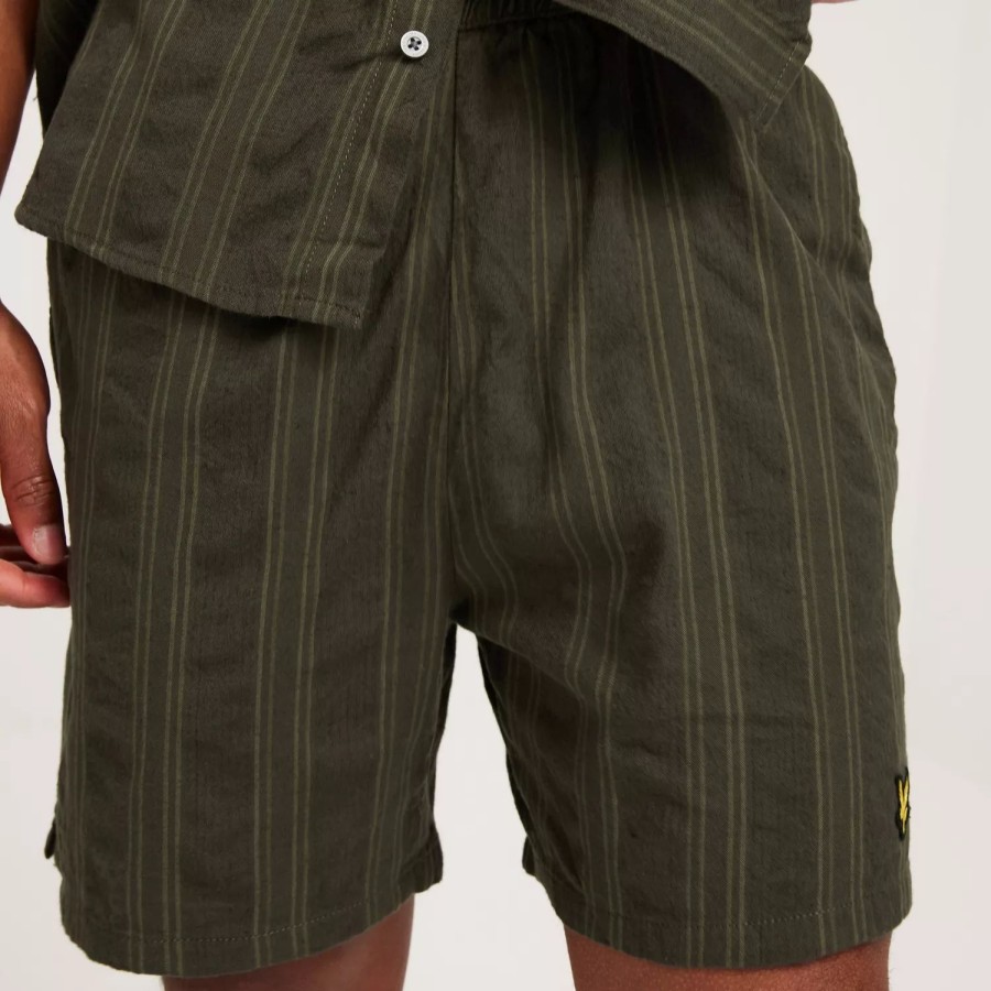 Toj Lyle & Scott | Barre Short Olive