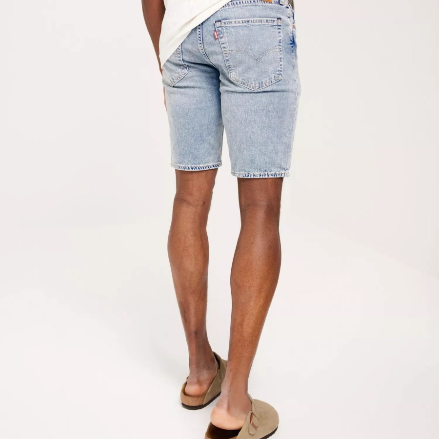 Toj Levi's | 405 Standard Short Punch Line Light Indigo