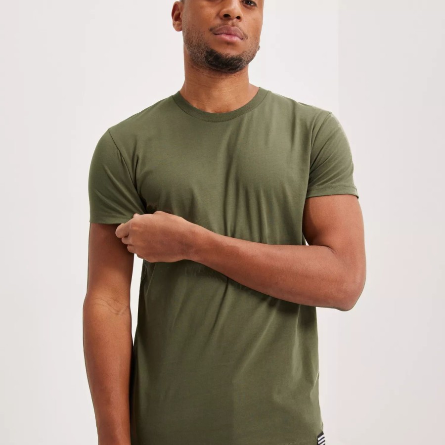 Toj Mads N酶rgaard | Organic Thor Tee Army