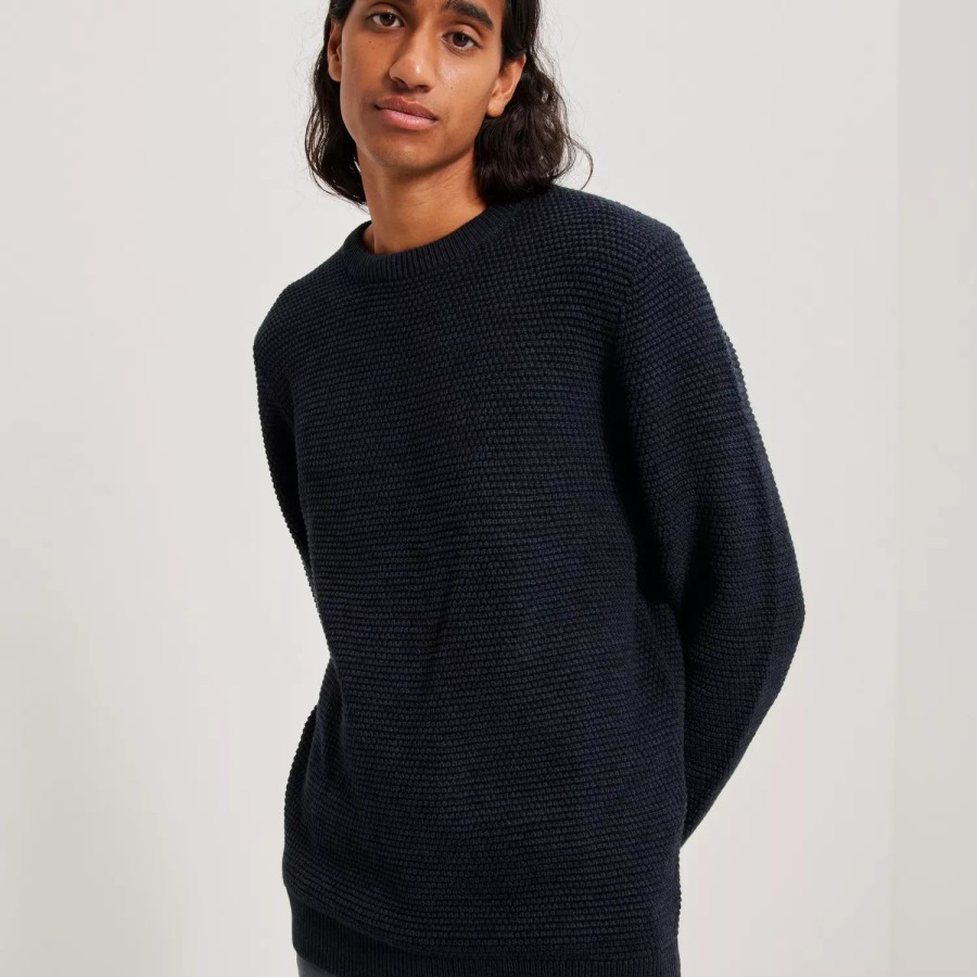 Toj Selected Homme | Slhvince Ls Knit Bubble Crew Neck N Salute Black Twist