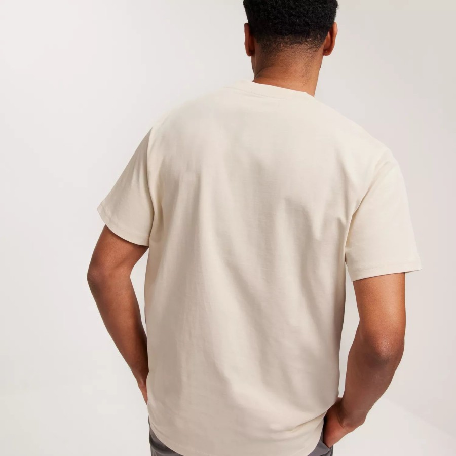 Toj Woodbird | Wbbaine Base Tee Light Sand