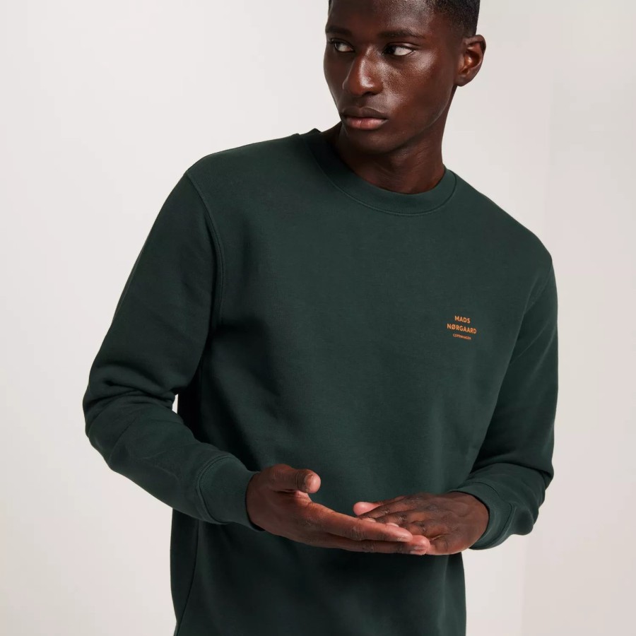 Toj Mads N酶rgaard | Standard Crew Logo Sweat Spruce