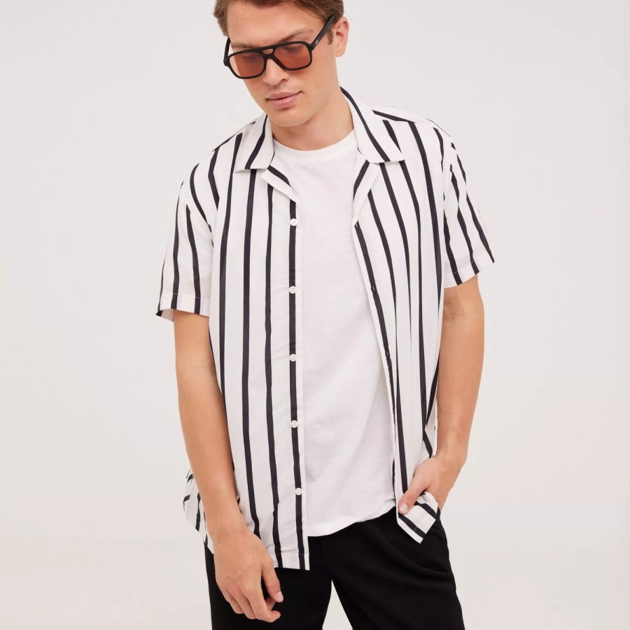 Toj Selected Homme | Slhreg-Air Shirt Ss Mix W Cloud Dancer Stripes