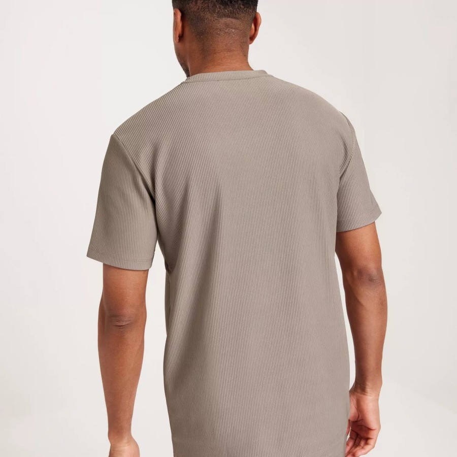 Toj Selected Homme | Slhrelax-Plisse Tee Ex Greige