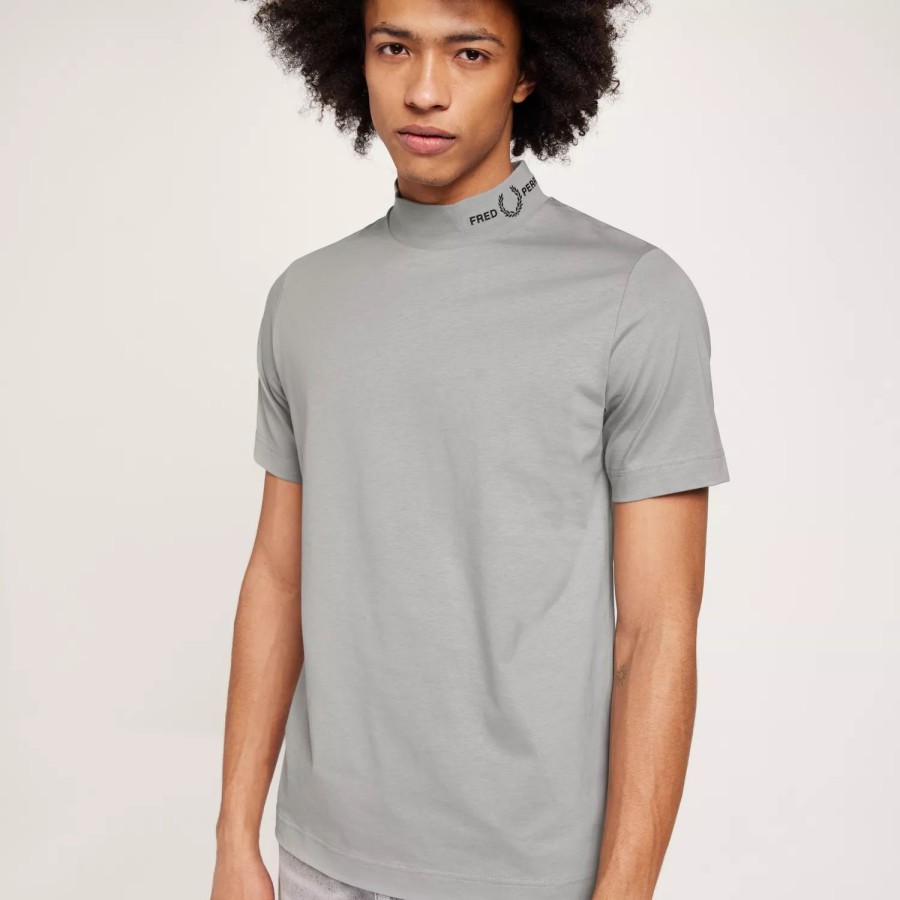 Toj Fred Perry | Branded Collar T-Shirt Limestone