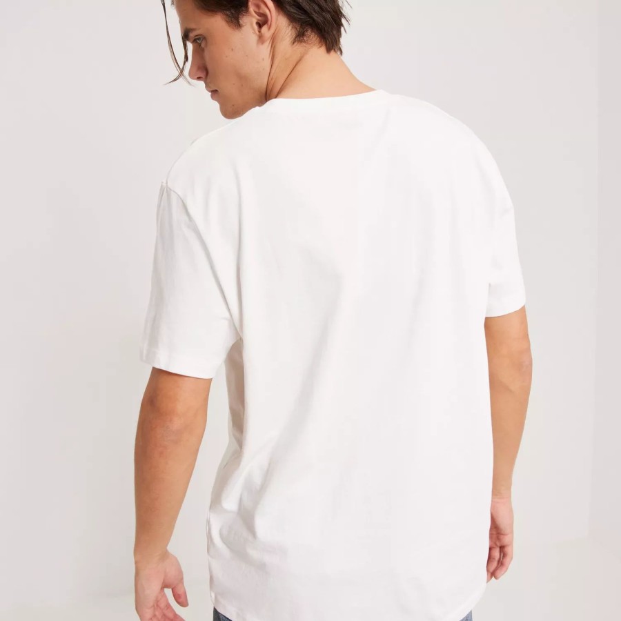 Toj Wrangler | Logo Tee White