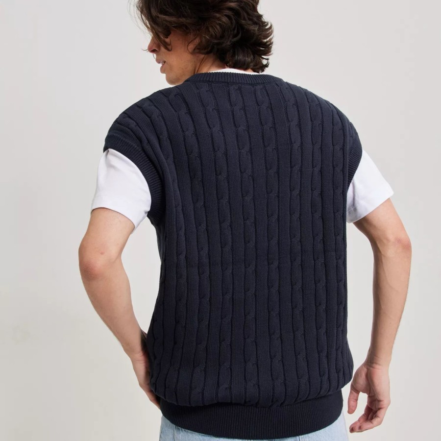 Toj Casual Friday | Klaes Cable Oversized Vest Navy