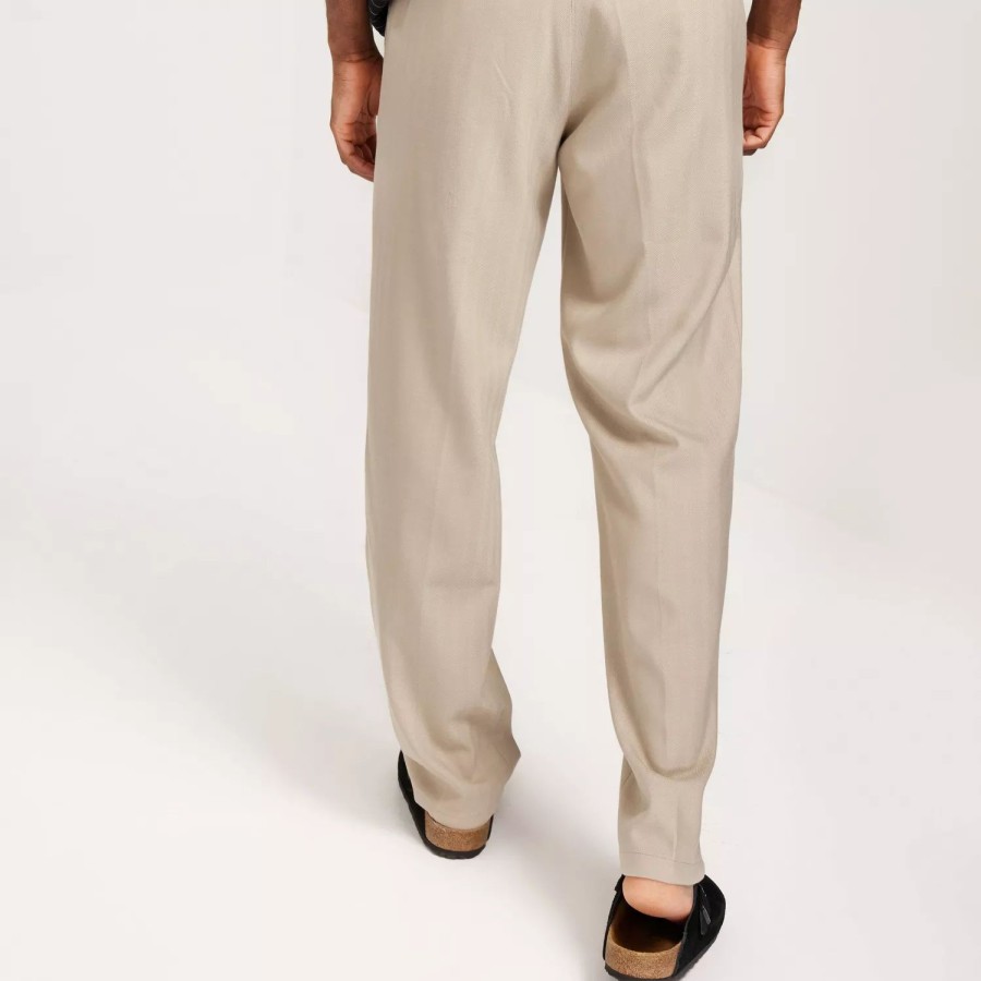 Toj Les Deux | Como Herringbone Slacks Dark Sand